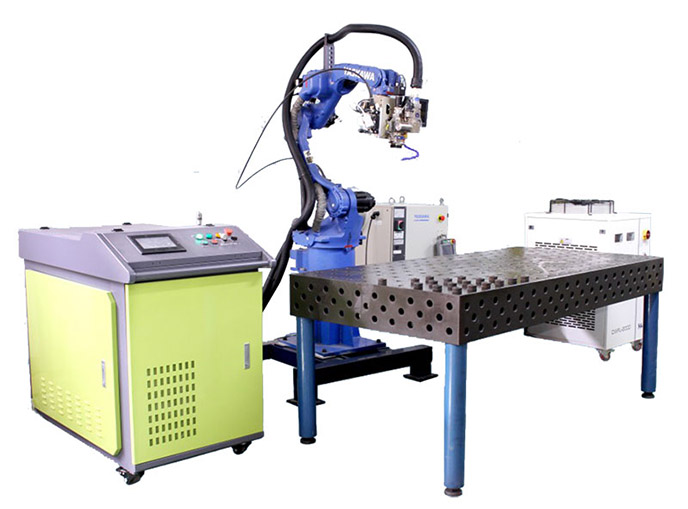 激(ji)光(guang)銲(han)接(jie)機器(qi)人