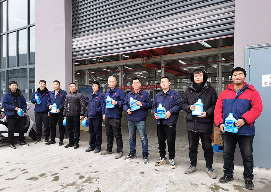 頒(ban)獎 (2)小(xiao)