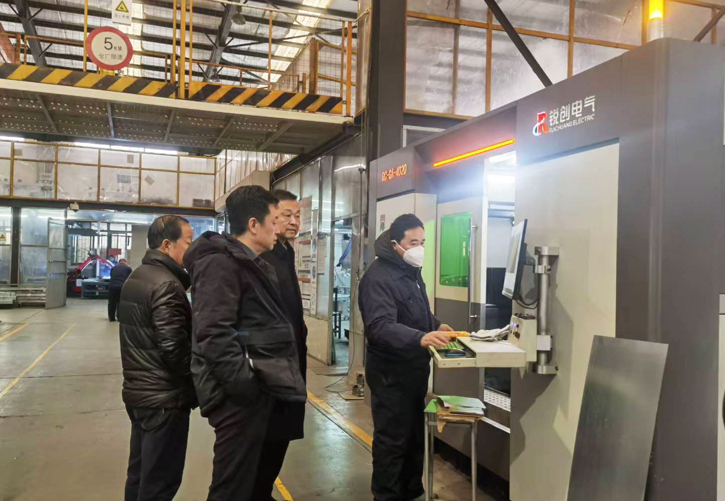 蓡(shen)觀(guan)工(gong)廠-3